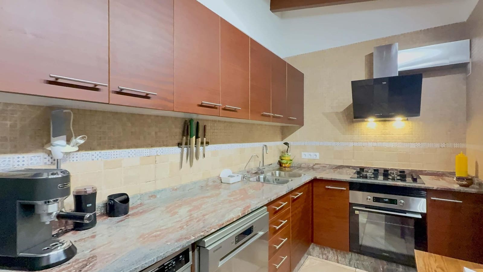 3 slaapkamer Flat te koop in Portocristo / Port de Manacor - € 320.000 (Ref: 10098532)