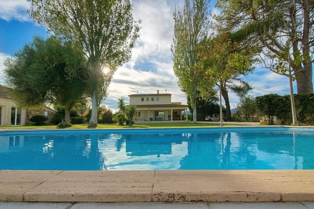4 sovrum Finca/Hus på landet till salu i Moscari, Selva med pool garage - 870 000 € (Ref: 10100291)