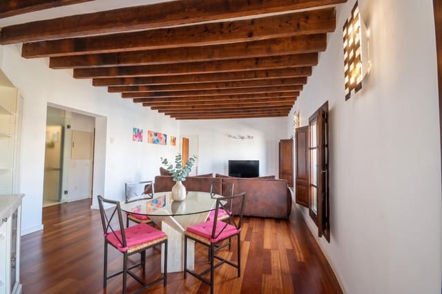 3 soveværelse Lejlighed til salg i El Mercat, Palma de Mallorca med garage - € 790.000 (Ref: 10100296)