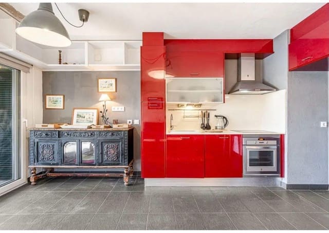 3 soveværelse Lejlighed til salg i Port d'Addaia, Es Mercadal - € 490.000 (Ref: 10102742)