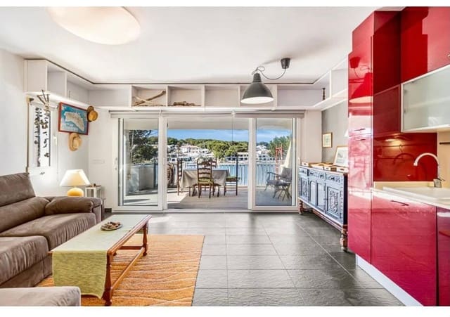 3 soveværelse Lejlighed til salg i Port d'Addaia, Es Mercadal - € 490.000 (Ref: 10102742)