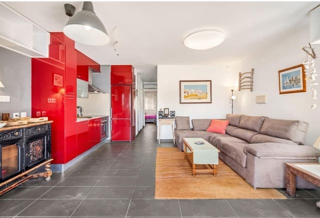 3 soveværelse Lejlighed til salg i Port d'Addaia, Es Mercadal - € 490.000 (Ref: 10102742)