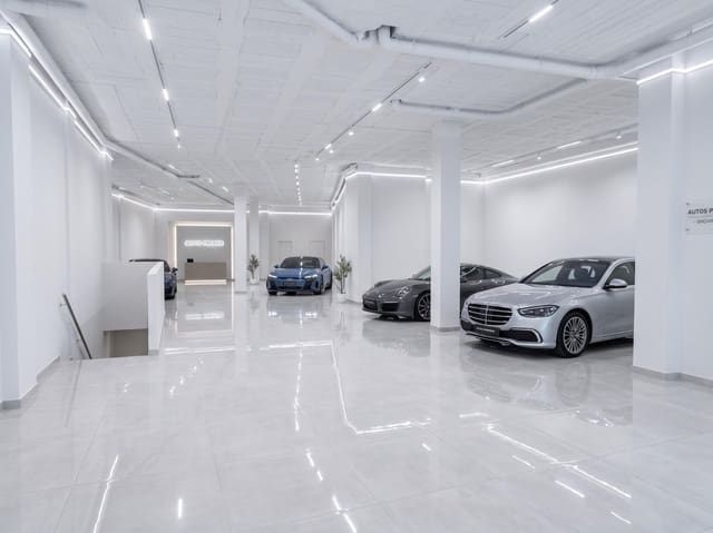 Commercial for sale in Manacor with garage - € 270,000 (Ref: 10102749)