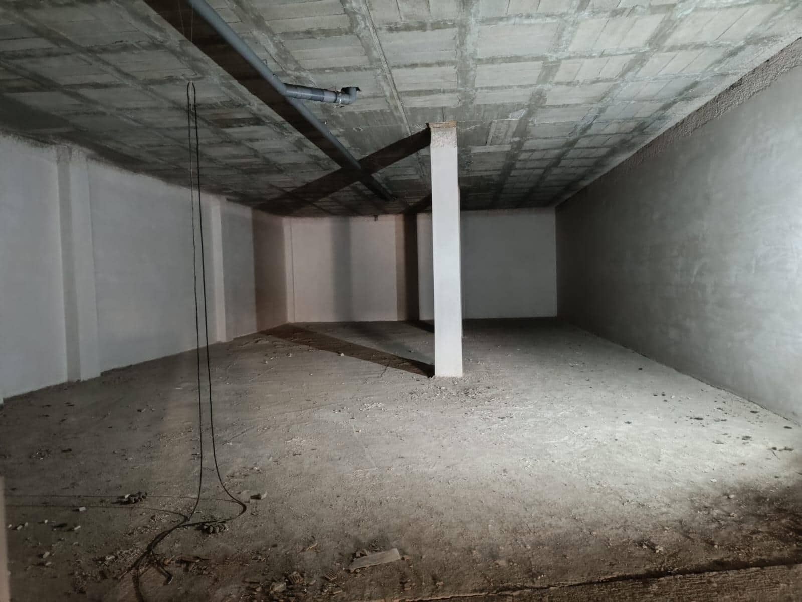 Commercial for sale in Manacor with garage - € 270,000 (Ref: 10102749)