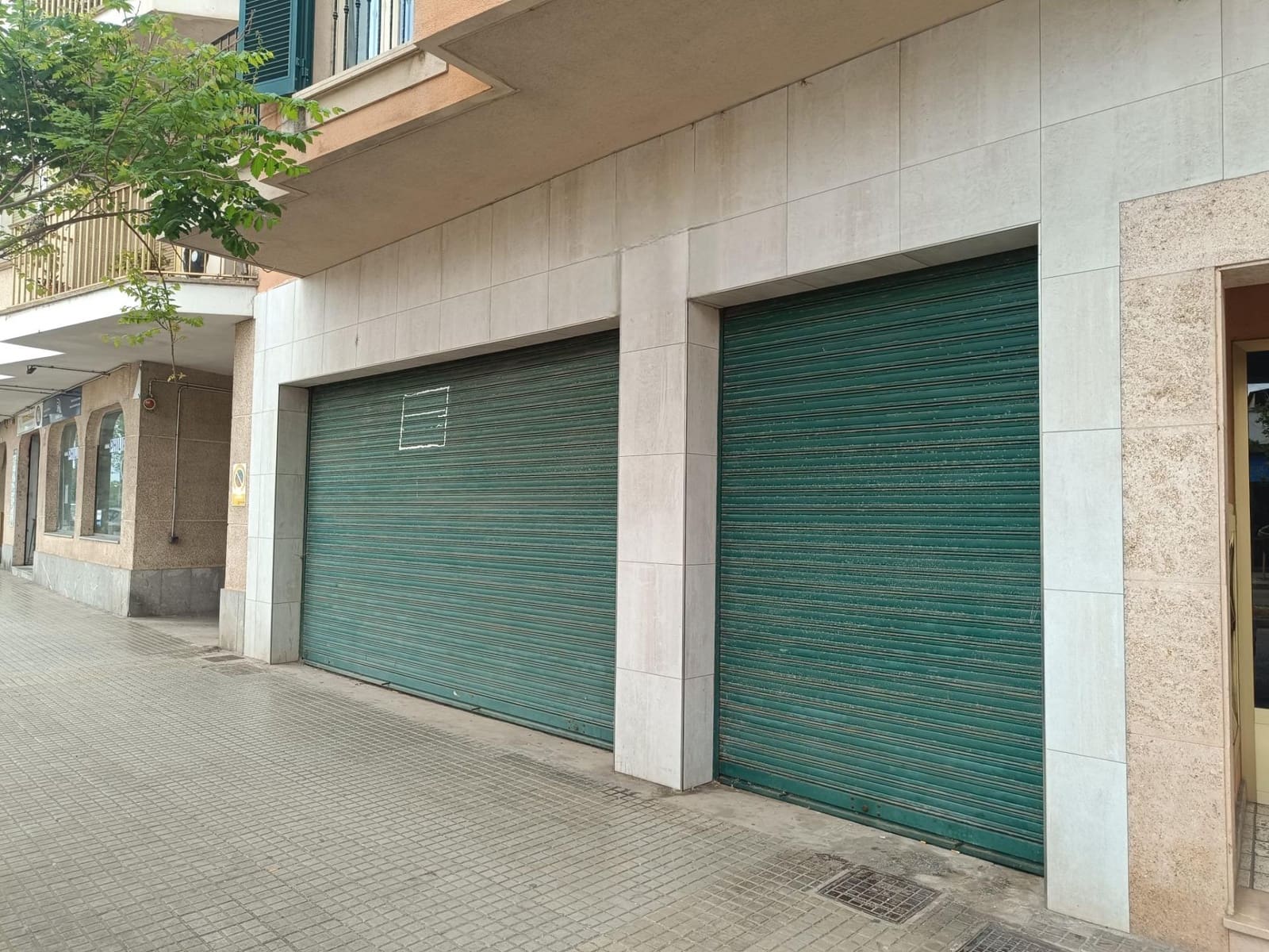 Commercial for sale in Manacor with garage - € 270,000 (Ref: 10102749)