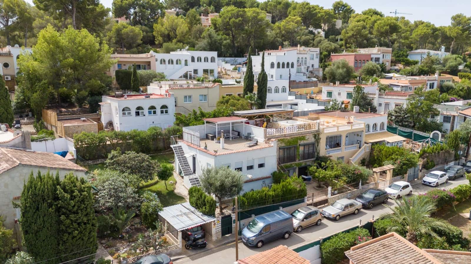 2 bedroom Semi-detached Villa for sale in Costa de la Calma with garage - € 575,000 (Ref: 10102751)