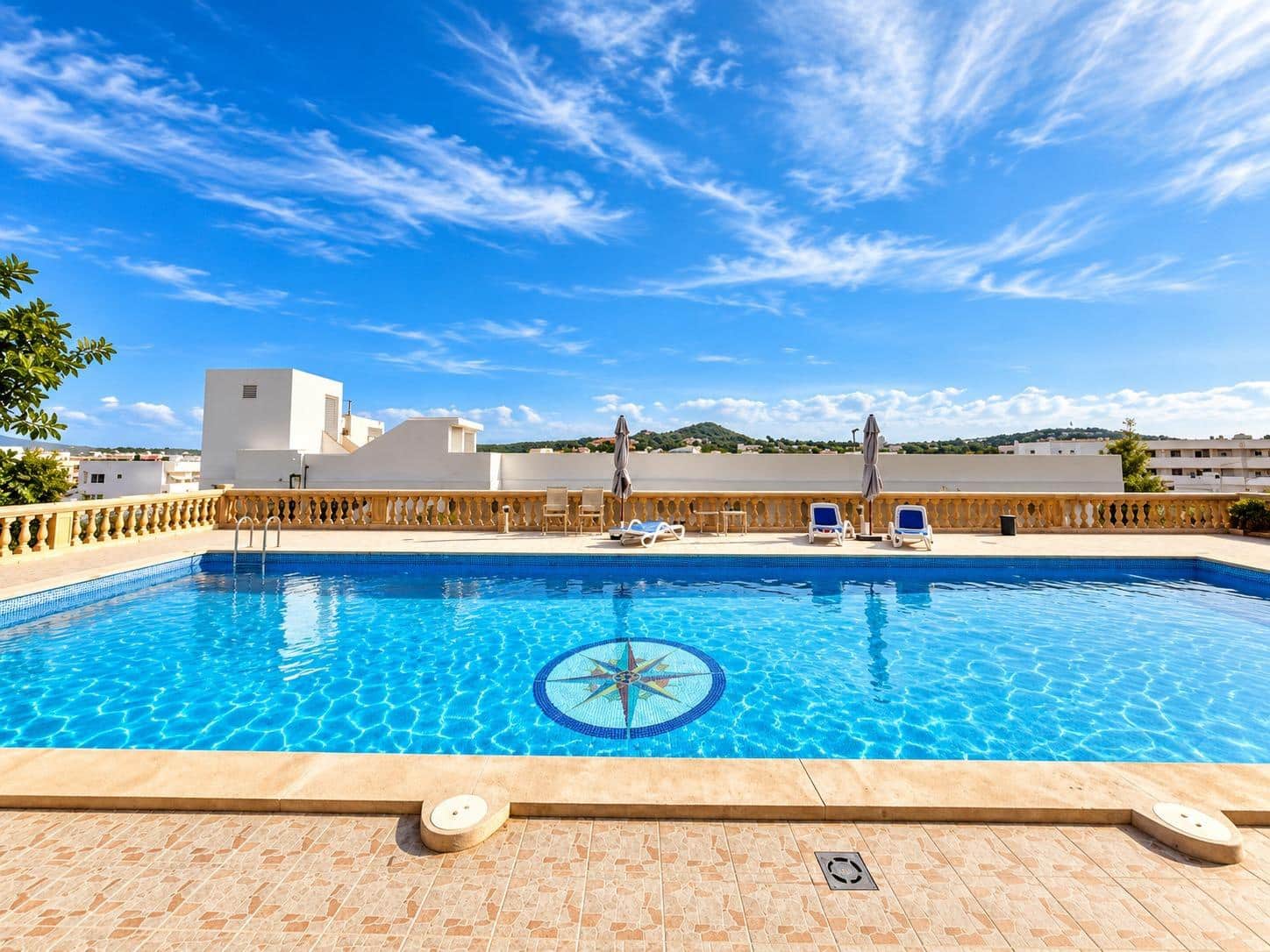 2 bedroom Penthouse for sale in Santa Ponsa with pool - € 650,000 (Ref: 10129665)
