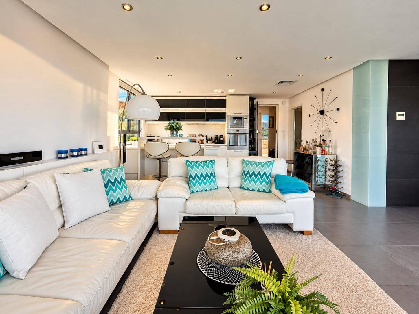 2 bedroom Penthouse for sale in Santa Ponsa with pool - € 650,000 (Ref: 10129665)