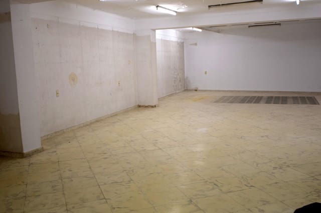 Kommersiell till salu i Manacor med garage - 1 000 000 € (Ref: 10129670)