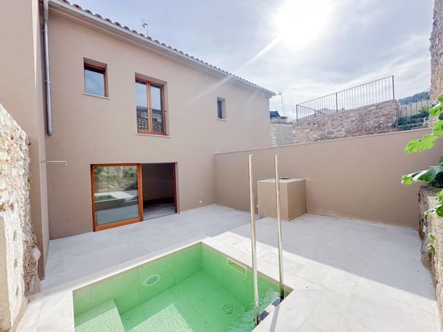 2 sovrum Hus till salu i Mancor de la Vall med pool - 810 000 € (Ref: 10139815)