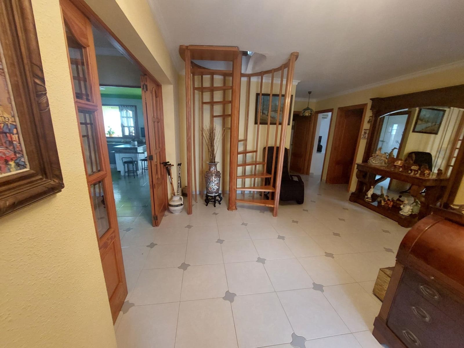 5 slaapkamer Villa te koop in Badia Blava met zwembad garage - € 950.000 (Ref: 10142466)