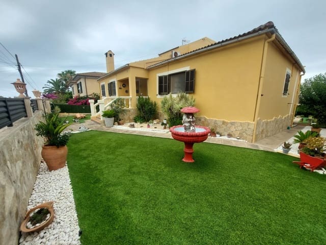 5 sypialnia Willa na sprzedaż w Badia Blava, Llucmajor z basenem garażem - 950 000 € (Ref: 10142466)