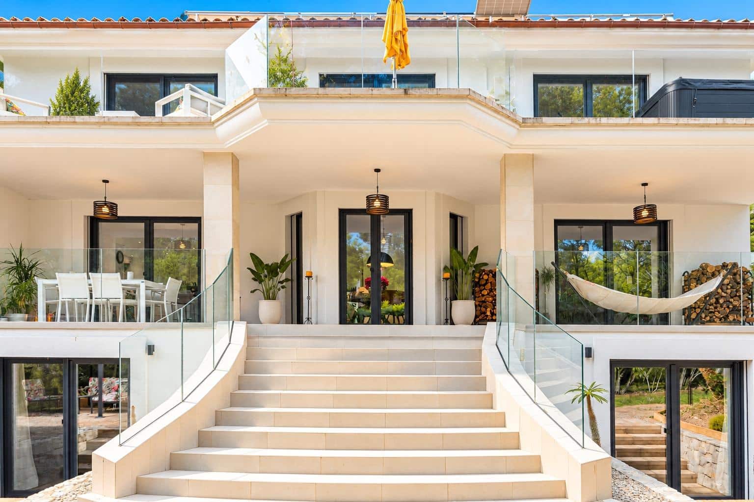 5 Zimmer Villa zu verkaufen in Costa de la Calma mit Pool Garage - 3.750.000 € (Ref: 10147245)