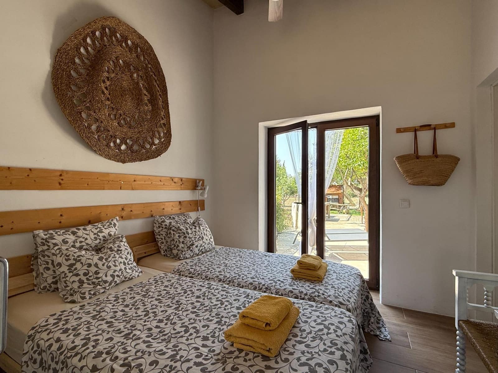 2 chambre Finca/Maison de Campagne à vendre à Campanet avec piscine garage - 595 000 € (Ref: 10165138)