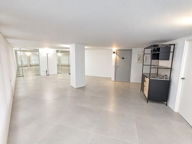 Toimisto vuokrattavana paikassa La Missió, Palma de Mallorca - 2 350 € (Ref: 10171817)