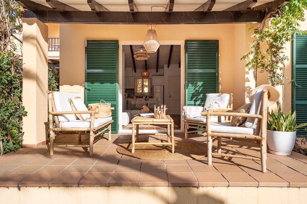 1 makuuhuone Bungalow myytävänä paikassa Ciutadella de Menorca mukana uima-altaan - 405 000 € (Ref: 10183020)