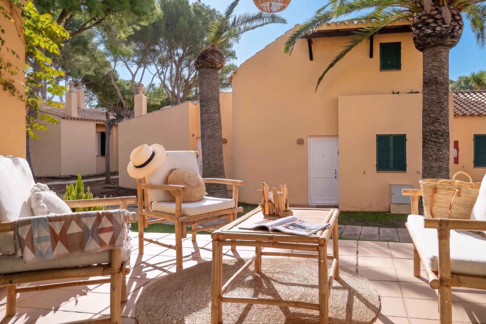 1 makuuhuone Bungalow myytävänä paikassa Ciutadella de Menorca mukana uima-altaan - 405 000 € (Ref: 10183020)