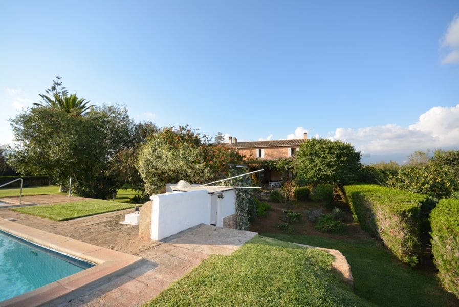 6 bedroom Finca/Country House for sale in Marratxi with pool garage - € 2,300,000 (Ref: 3209659)