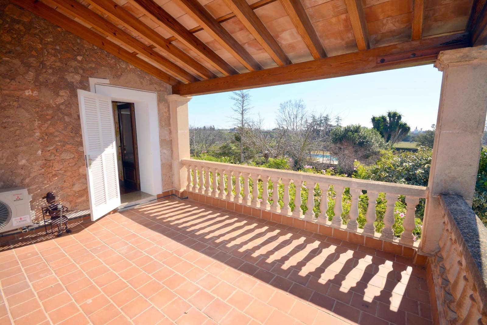 6 bedroom Finca/Country House for sale in Marratxi with pool garage - € 2,300,000 (Ref: 3209659)