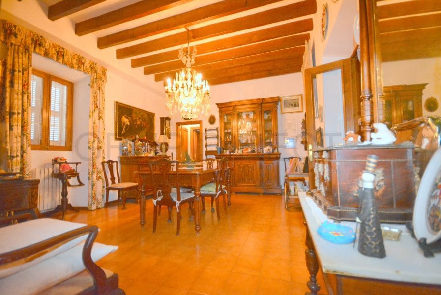 6 bedroom Finca/Country House for sale in Marratxi with pool garage - € 1,800,000 (Ref: 3209659)