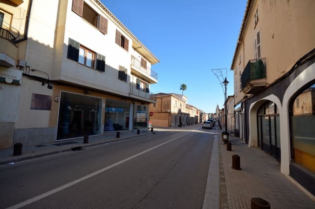 Local Commercial à vendre à Santa María del Camí avec garage - 426 000 € (Ref: 6515783)
