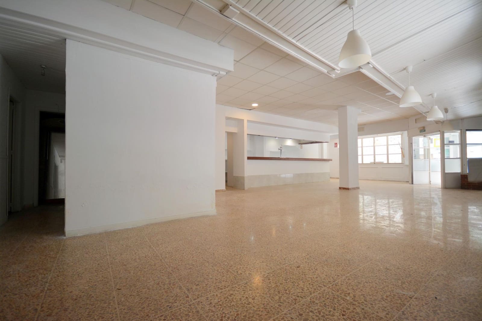 Commercial for sale in Palma de Mallorca - € 420,000 (Ref: 7269364)