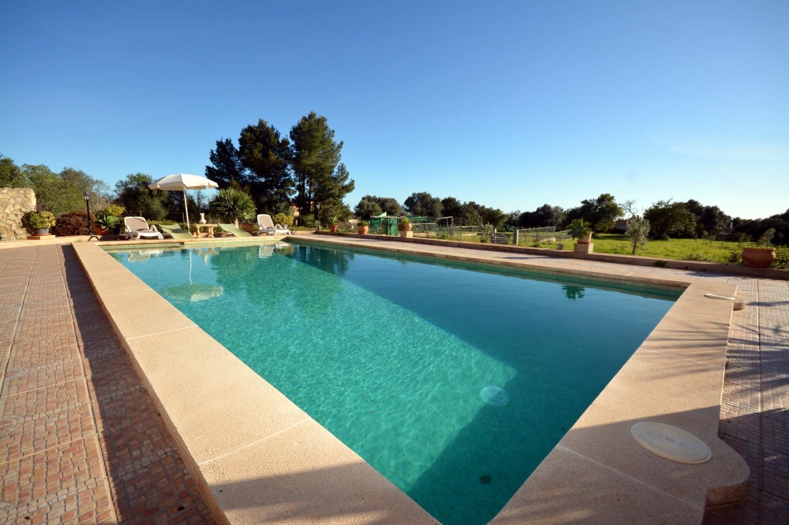 4 sypialnia Finka/Dom wiejski na sprzedaż w Llucmajor z basenem - 1 300 000 € (Ref: 7468011)