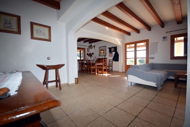 4 sypialnia Finka/Dom wiejski na sprzedaż w Llucmajor z basenem - 1 300 000 € (Ref: 7468011)