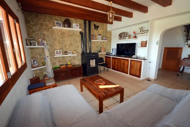 4 sypialnia Finka/Dom wiejski na sprzedaż w Llucmajor z basenem - 1 300 000 € (Ref: 7468011)