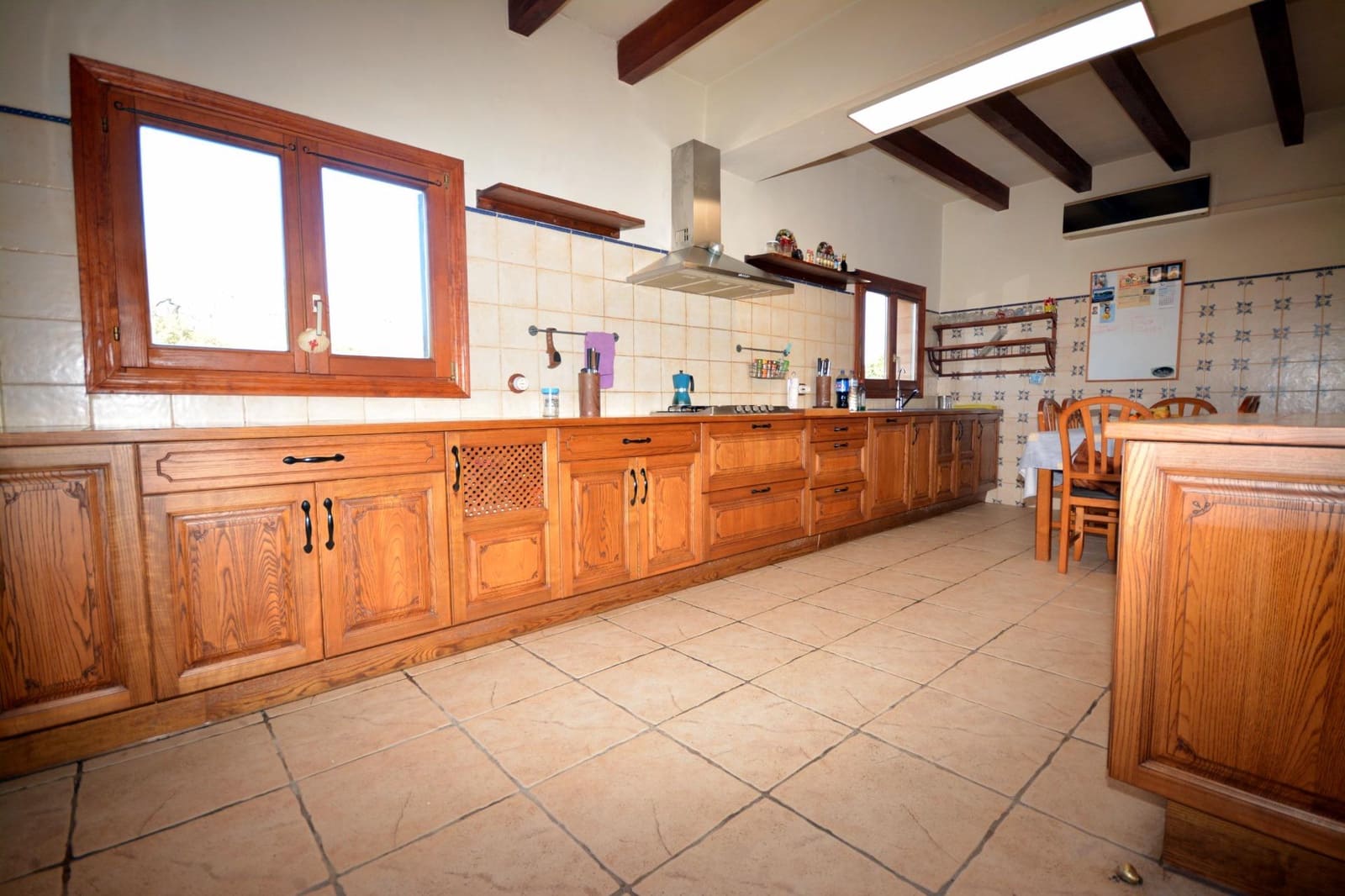 4 sypialnia Finka/Dom wiejski na sprzedaż w Llucmajor z basenem - 1 300 000 € (Ref: 7468011)