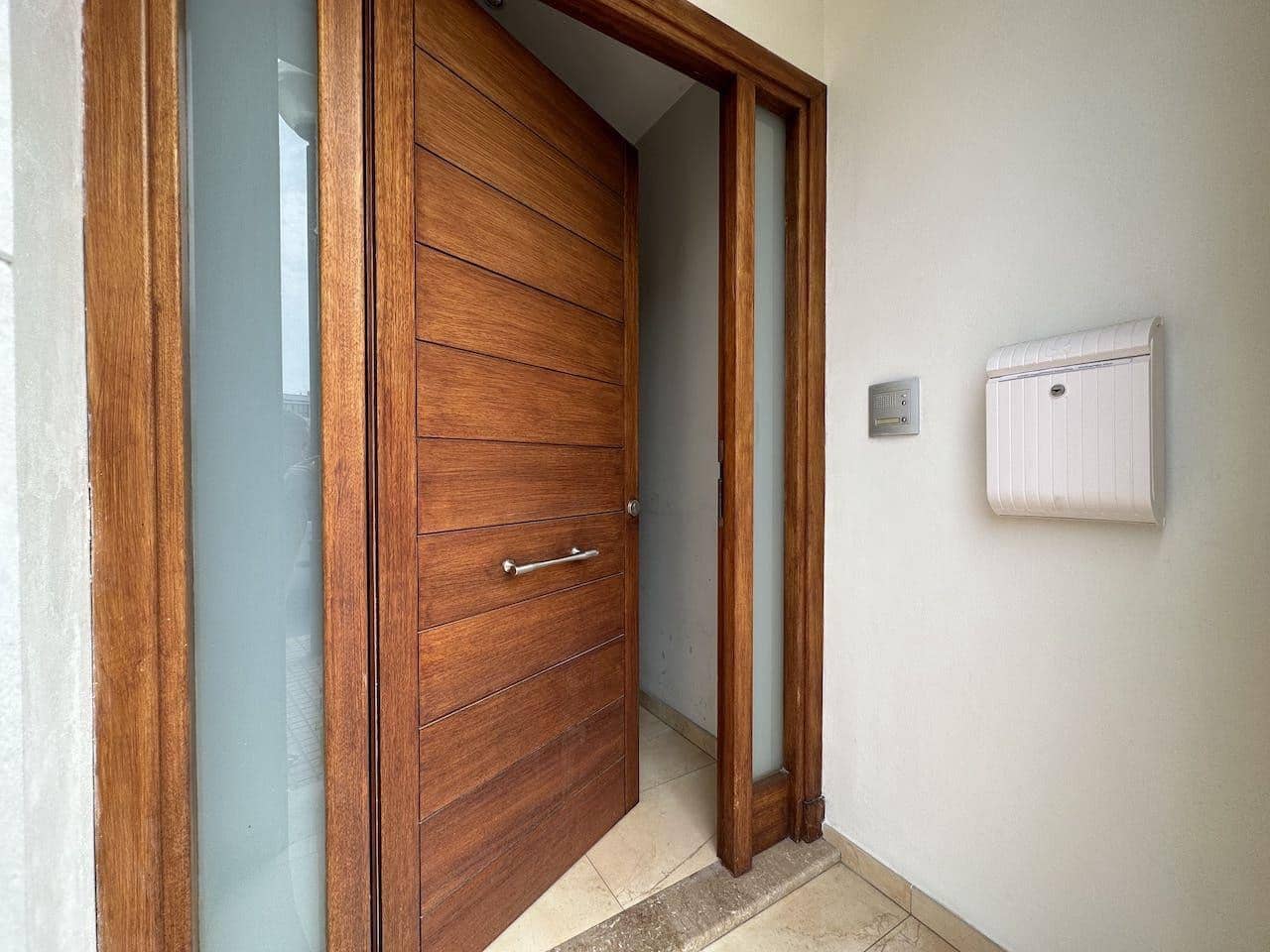 5 quarto Casa em Banda para venda em Ciutadella de Menorca com garagem - 730 000 € (Ref: 8426336)