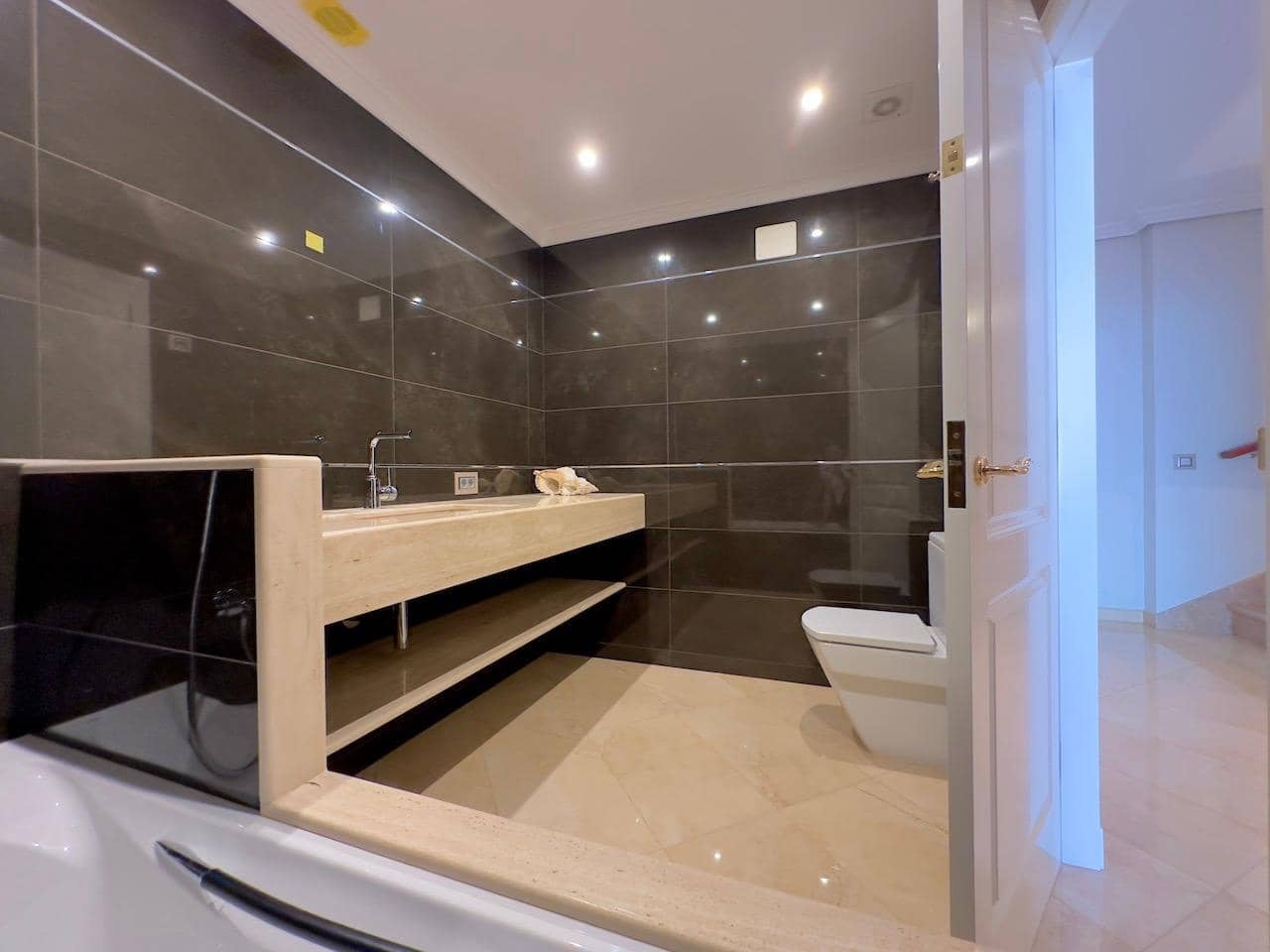 5 quarto Casa em Banda para venda em Ciutadella de Menorca com garagem - 730 000 € (Ref: 8426336)