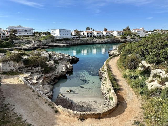 5 quarto Casa em Banda para venda em Ciutadella de Menorca com garagem - 730 000 € (Ref: 8426336)