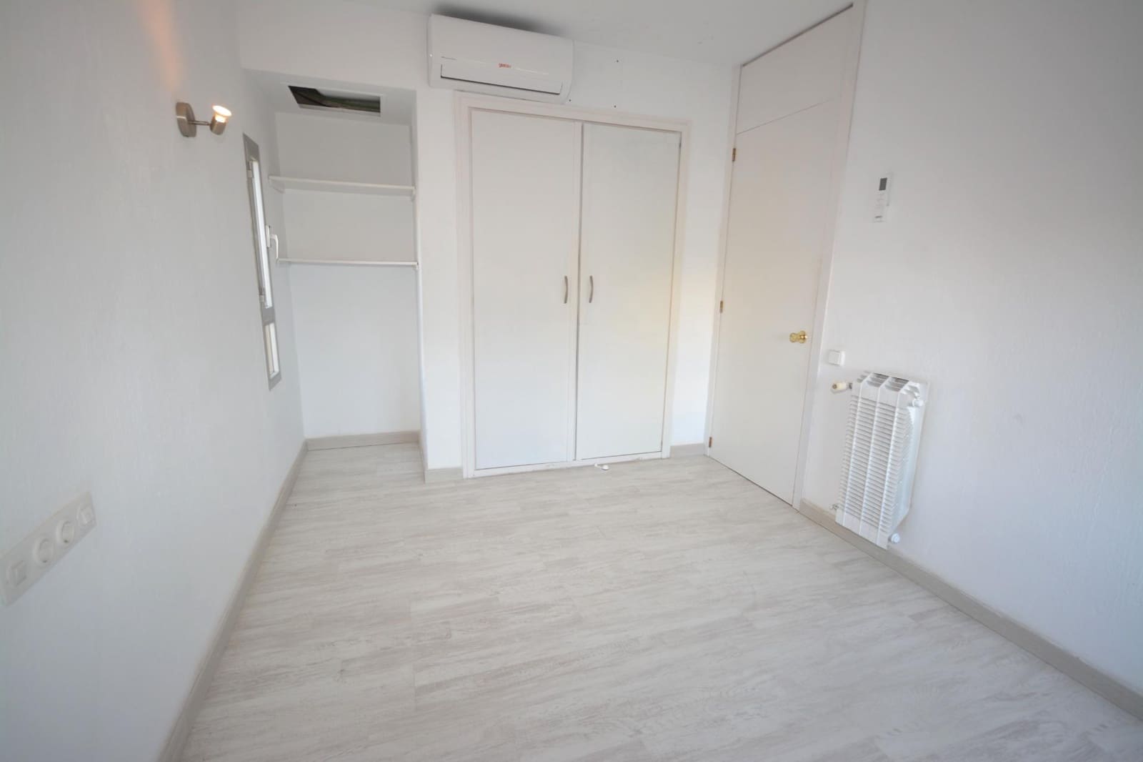 4 soveværelse Lejlighed til salg i Es Molinar / El Molinar med garage - € 1.591.000 (Ref: 8493924)