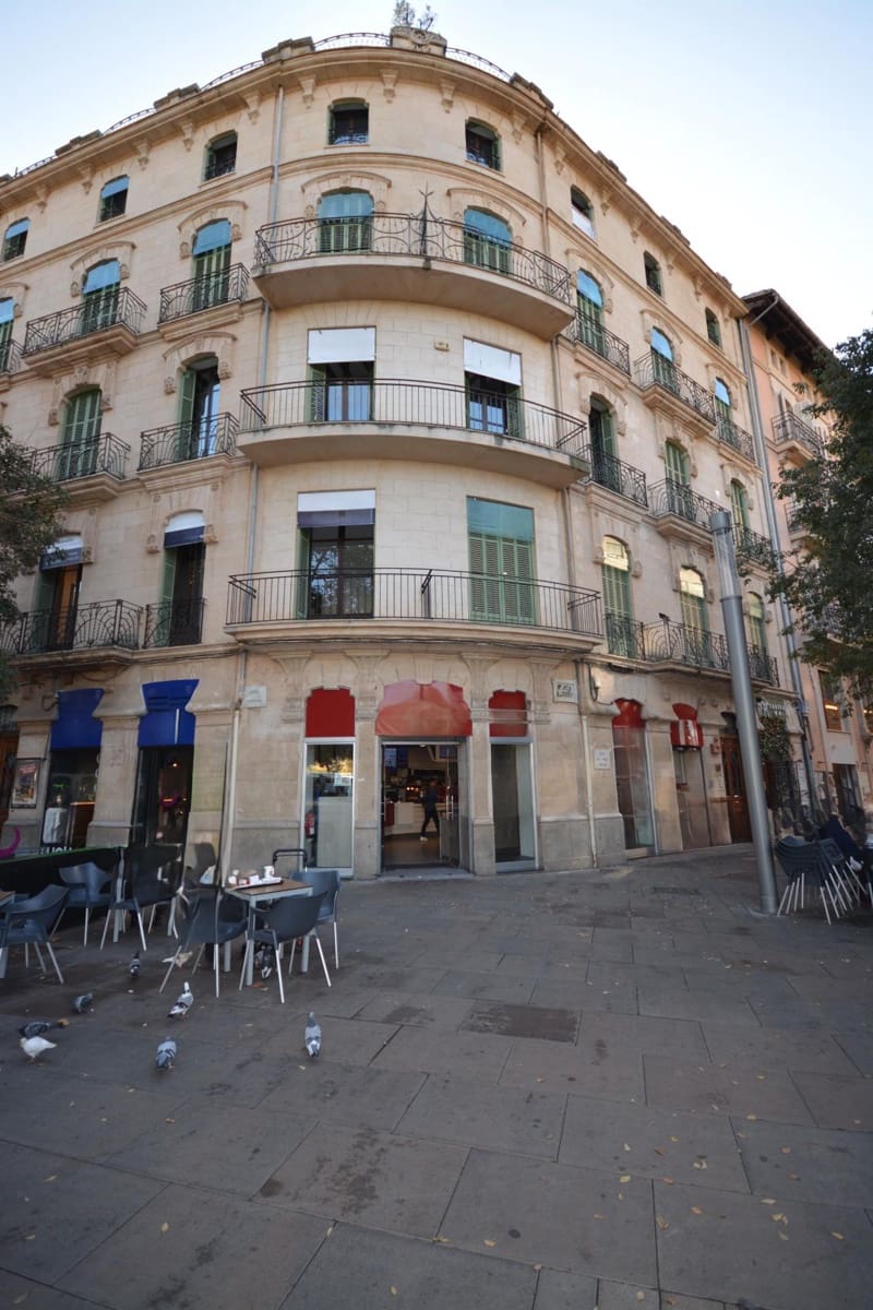 3 soverom Leilighet til salgs i Palma de Mallorca med garasje - € 850 000 (Ref: 8704041)