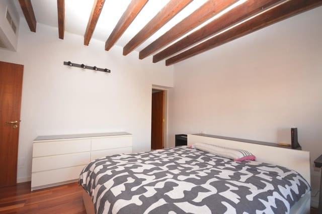 3 makuuhuone Asunto myytävänä paikassa Plaça dels Patins, Palma de Mallorca mukana 
autotalli - 840 000 € (Ref: 8704041)