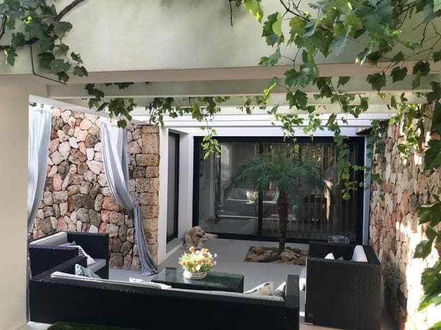 4 soverom Villa til salgs i Cala Blanca, Ciutadella de Menorca med svømmebasseng garasje - € 890 000 (Ref: 8735646)