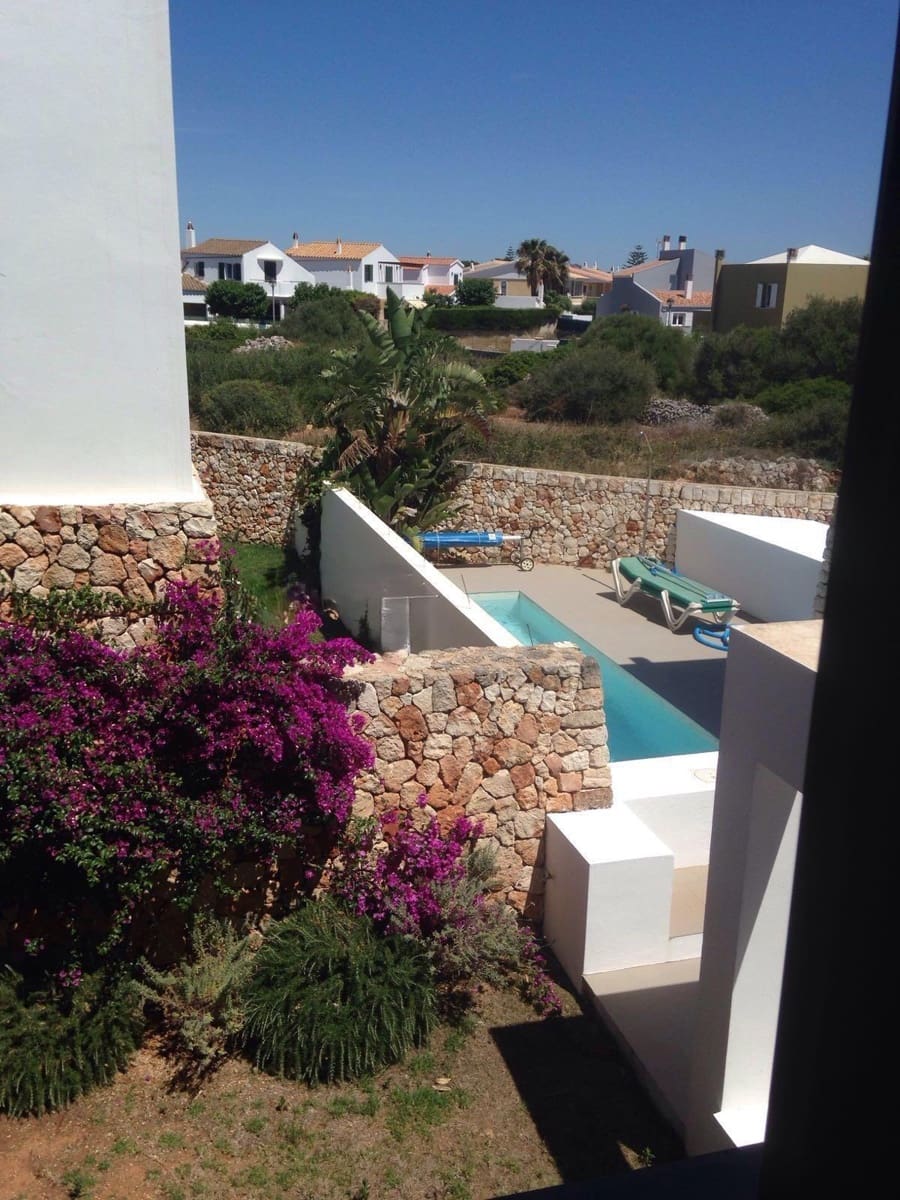 4 soveværelse Villa til salg i Cala Blanca med swimmingpool garage - € 890.000 (Ref: 8735646)