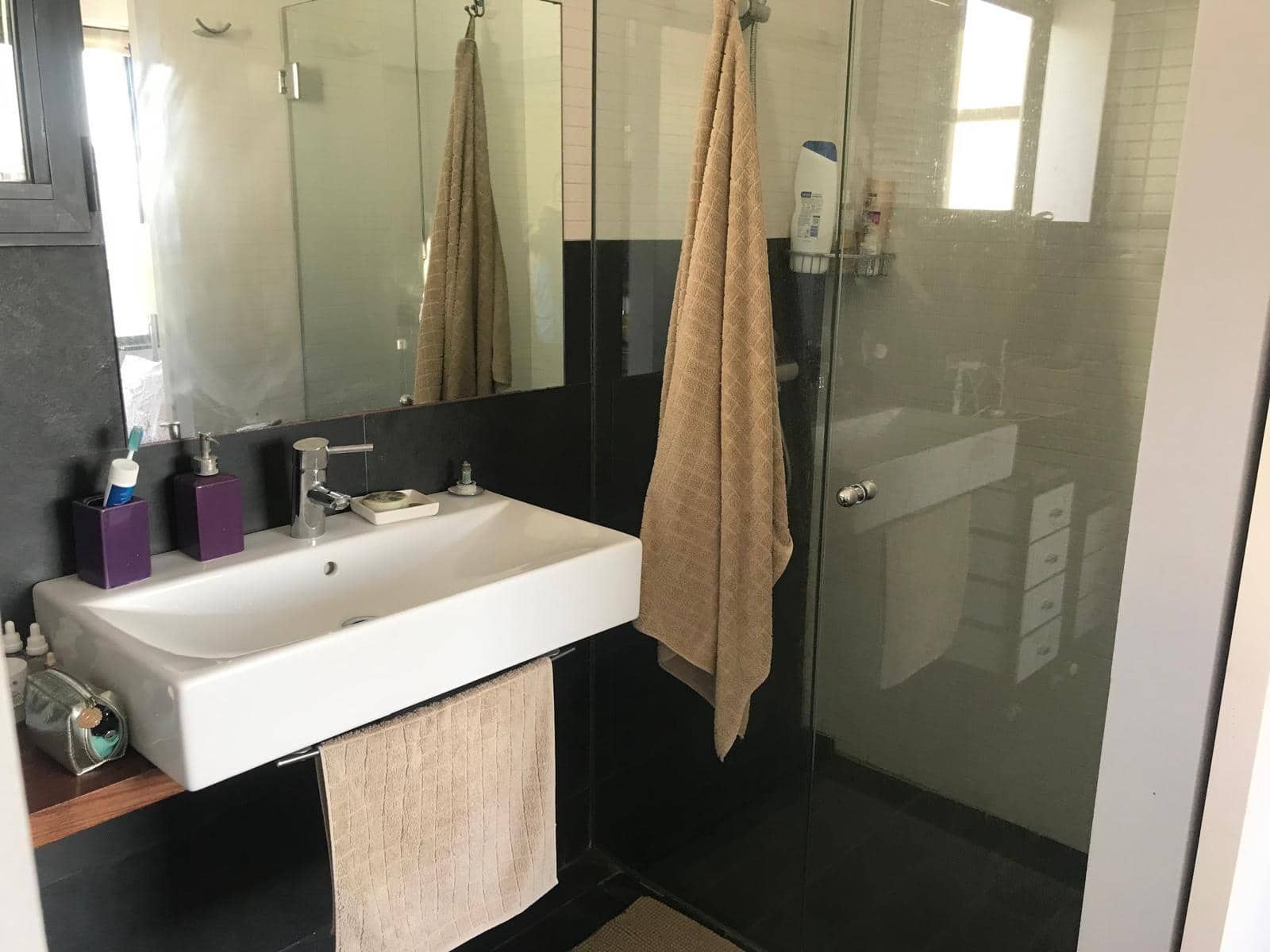 4 soveværelse Villa til salg i Cala Blanca med swimmingpool garage - € 890.000 (Ref: 8735646)