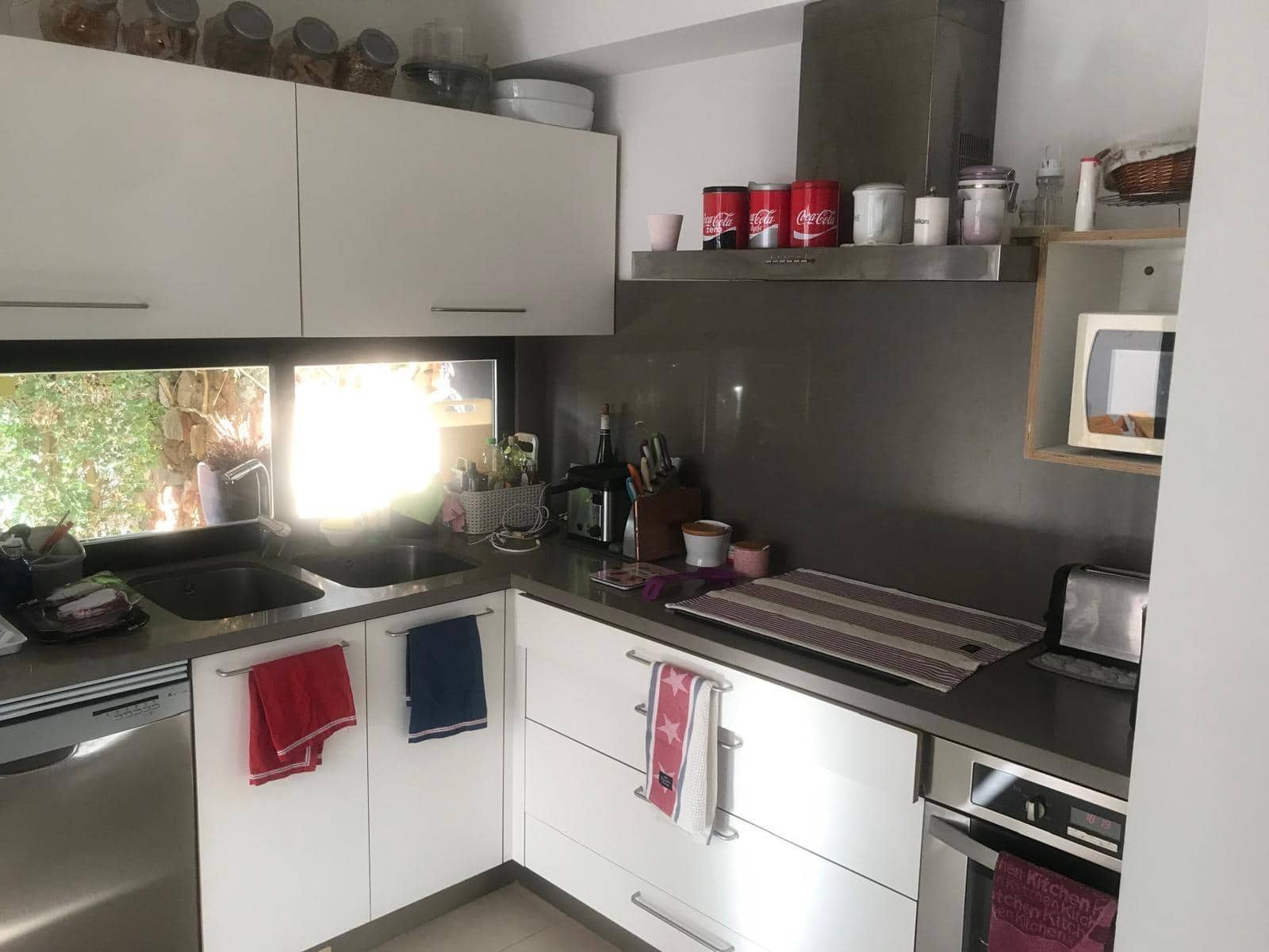 4 soveværelse Villa til salg i Cala Blanca med swimmingpool garage - € 890.000 (Ref: 8735646)