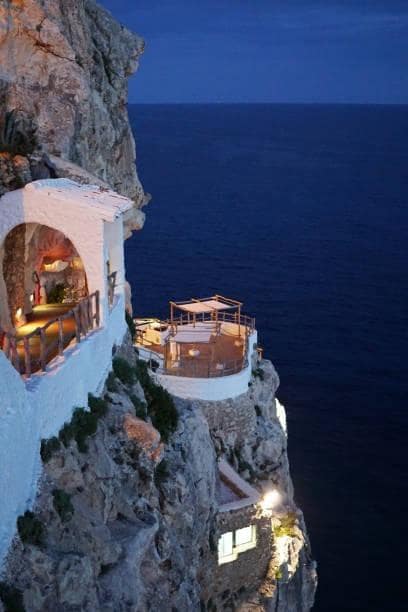 3 slaapkamer Rijtjeshuis te koop in Cala'n Porter - € 370.000 (Ref: 8957200)