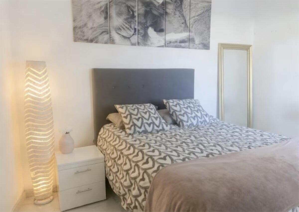 3 soveværelse Rækkehus til salg i Cala'n Porter - € 350.000 (Ref: 8957200)