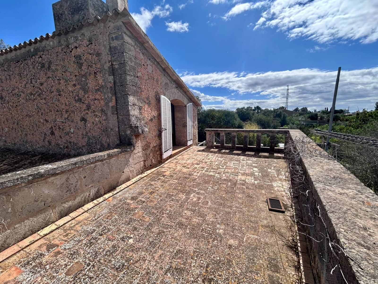 4 soveværelse Finca/Landehus til salg i Portol med garage - € 1.300.000 (Ref: 9021078)