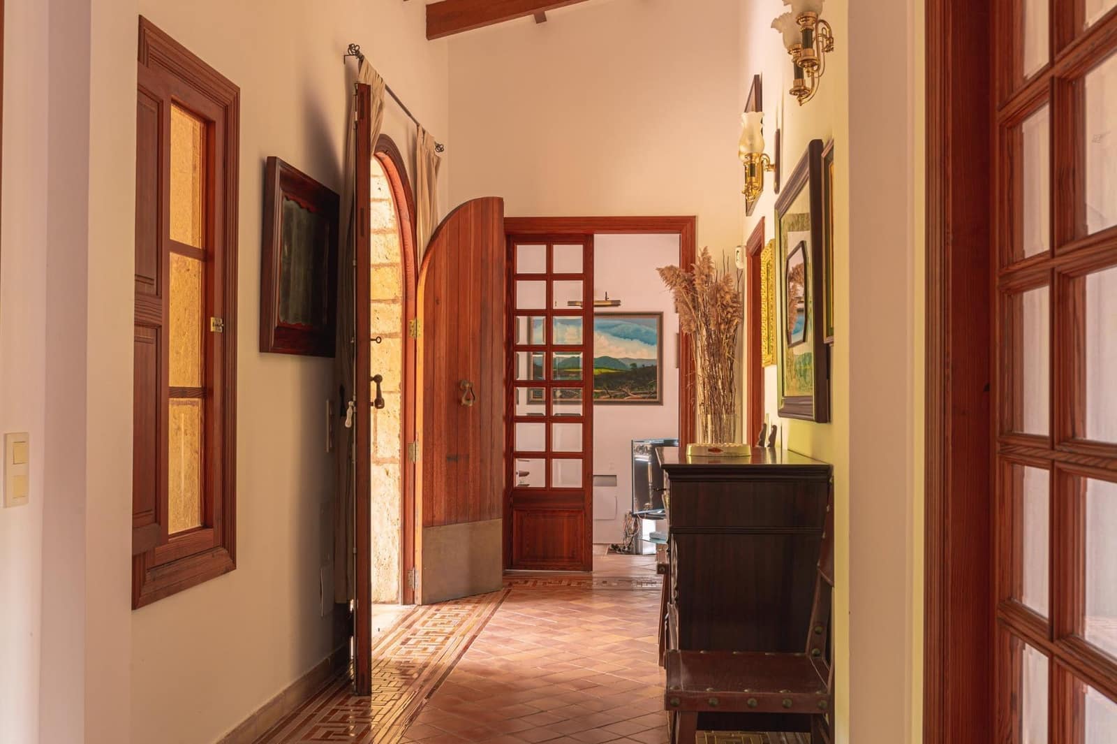 5 quarto Moradia para arrendar em Costa de los Pinos com piscina garagem - 6 000 € (Ref: 9059451)