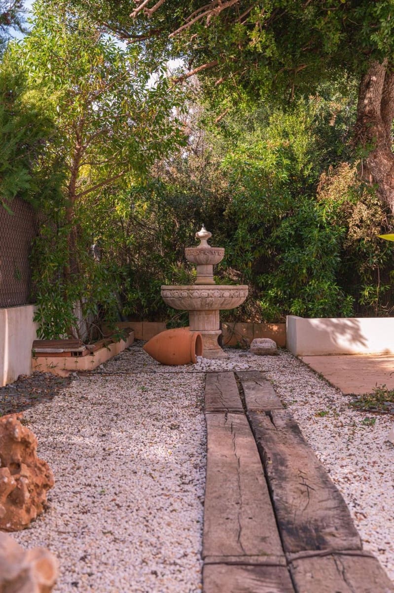 3 slaapkamer Villa te koop in Port Verd met zwembad garage - € 950.000 (Ref: 9059454)