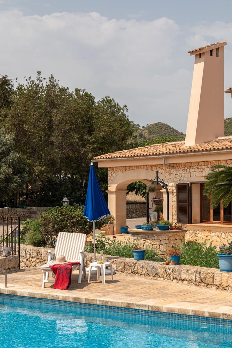 4 sovrum Villa till salu i Manacor med pool garage - 1 950 000 € (Ref: 9059455)