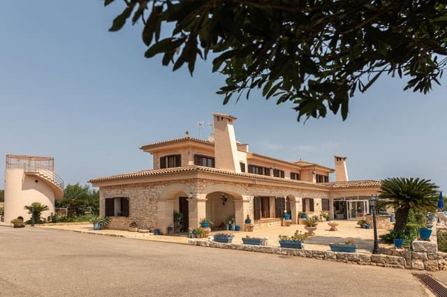 4 sovrum Villa till salu i Manacor med pool garage - 1 950 000 € (Ref: 9059455)