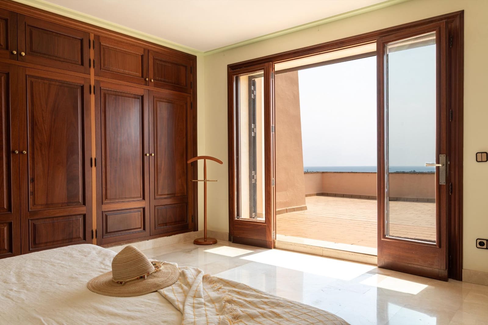 4 bedroom Villa for sale in Manacor with pool garage - € 1,950,000 (Ref: 9059455)