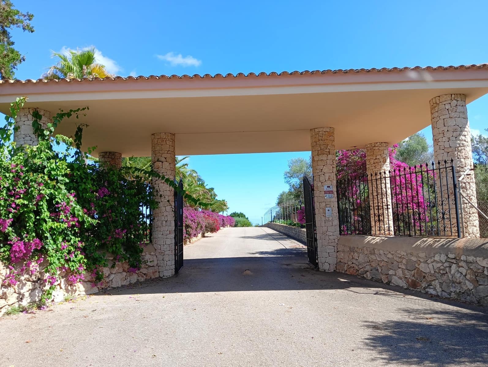 4 sovrum Villa till salu i Manacor med pool garage - 1 900 000 € (Ref: 9059455)