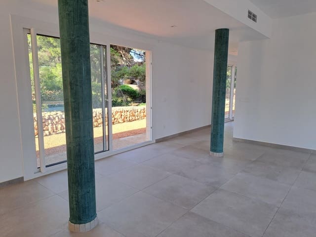 3 Zimmer Villa zu verkaufen in Llucmajor mit Pool - 950.000 € (Ref: 9078039)